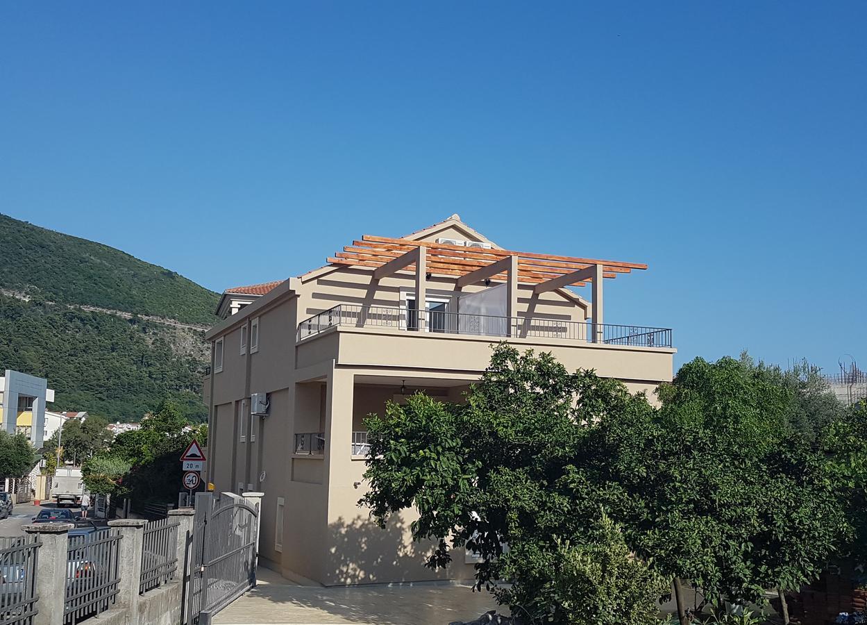 Apartments And Rooms Lijesevic بودفا المظهر الخارجي الصورة